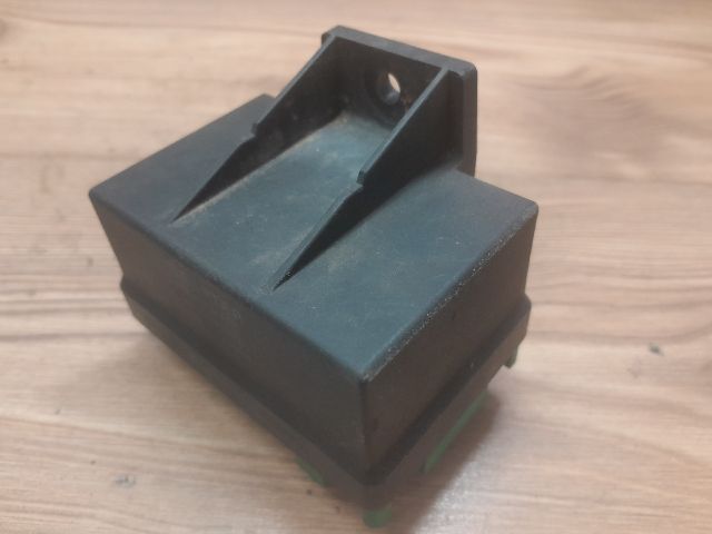 bontott CITROËN XANTIA Izzító Relé