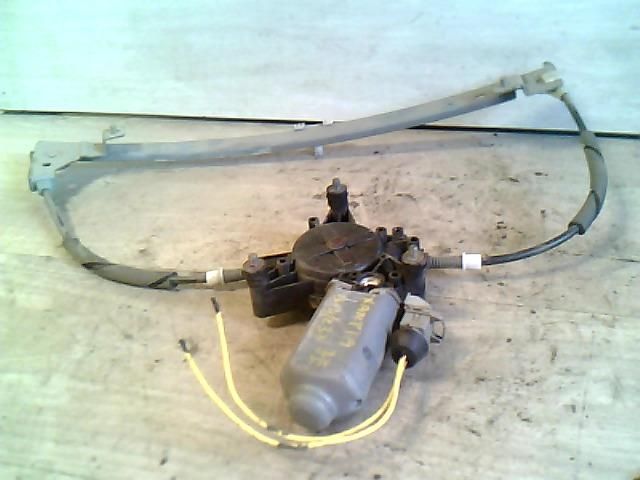 bontott CITROËN XANTIA Jobb első Ablakemelő Szerkezet (Elektromos)