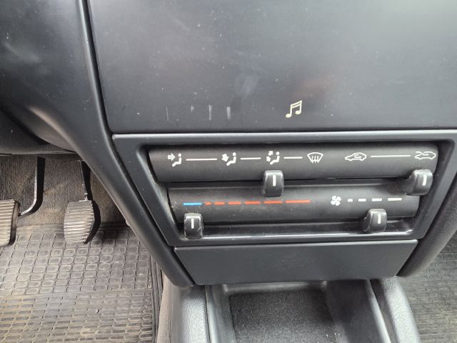 bontott CITROËN XANTIA Jobb hátsó Ajtó (Részeivel)