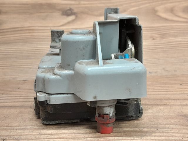 bontott CITROËN XANTIA Jobb hátsó Ajtózár