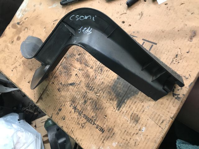 bontott CITROËN XANTIA Jobb hátsó Csomagtér Burkolat (Műanyag)