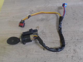 bontott CITROËN XSARA Gyújtáskapcsoló Házzal