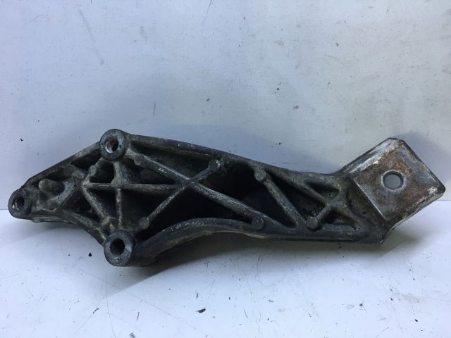 bontott CITROËN XSARA Motor Tartó Bak (Pozíciófüggetlen)