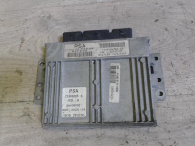 bontott CITROËN XSARA Motorvezérlő