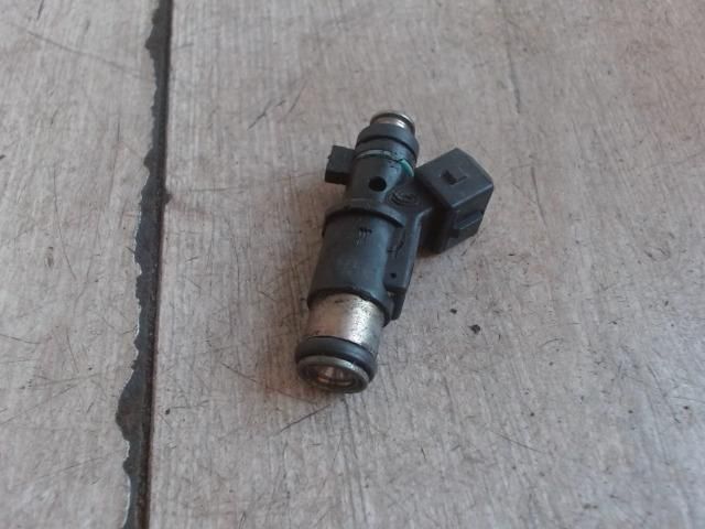 bontott CITROËN XSARA Porlasztó (1 db)