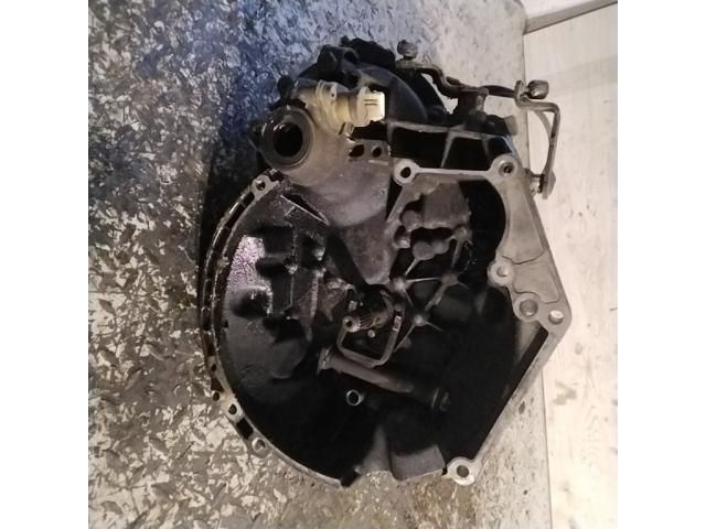 bontott CITROËN XSARA Váltó (Mechanikus)