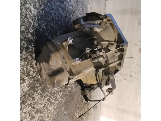 bontott CITROËN XSARA Váltó (Mechanikus)