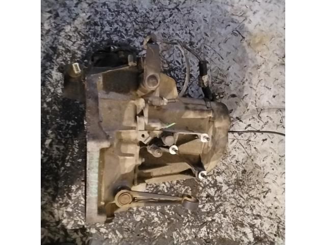 bontott CITROËN XSARA Váltó (Mechanikus)