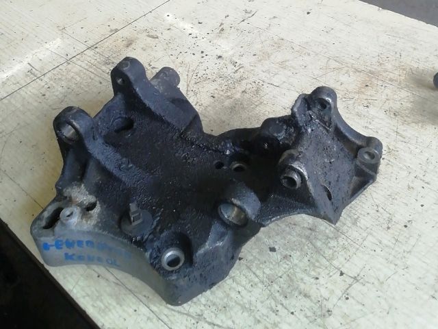 bontott CITROËN XSARA Generátor Tartó Bak