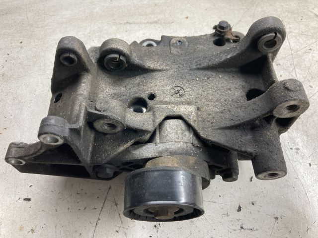 bontott CITROËN XSARA Generátor Tartó Bak