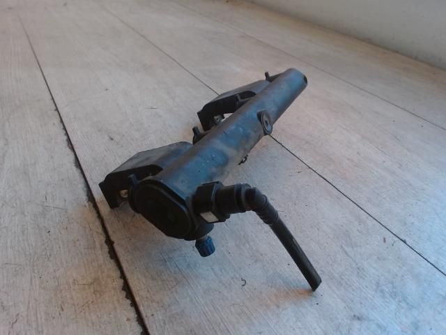 bontott CITROËN XSARA Porlasztó Sor / Híd