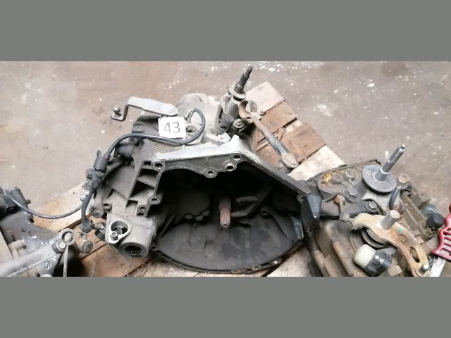 bontott CITROËN XSARA Váltó (Mechanikus)