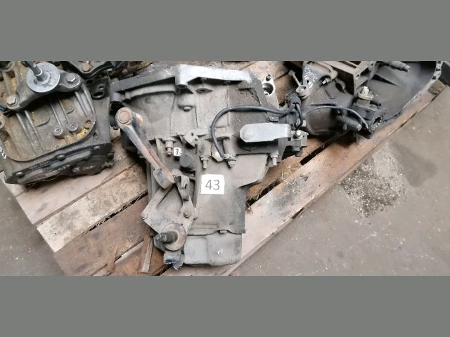 bontott CITROËN XSARA Váltó (Mechanikus)