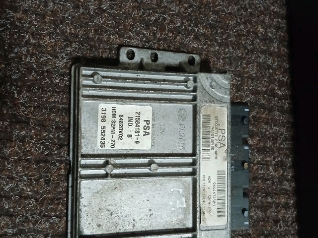 bontott CITROËN XSARA Motorvezérlő