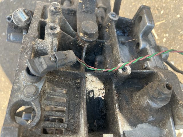 bontott CITROËN XSARA Váltó (Mechanikus)