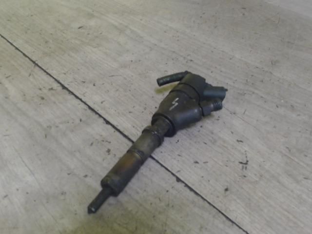 bontott CITROËN XSARA Porlasztó (1 db)