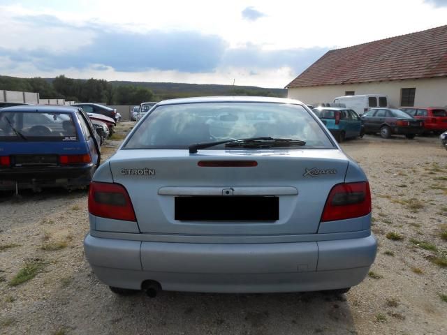 bontott CITROËN XSARA Tank