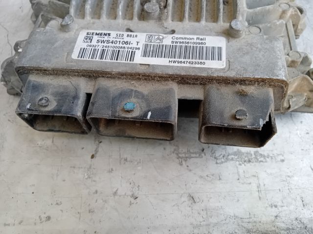 bontott CITROËN XSARA Motorvezérlő