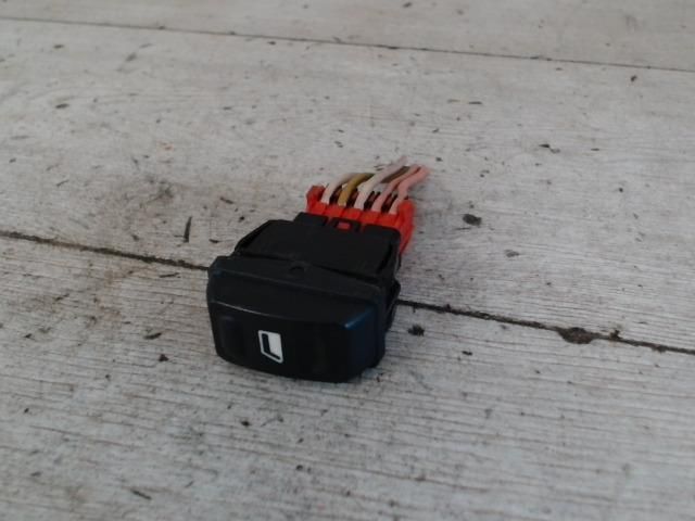 bontott CITROËN XSARA Ablakemelő Kapcsoló (Pozíciófüggetlen)