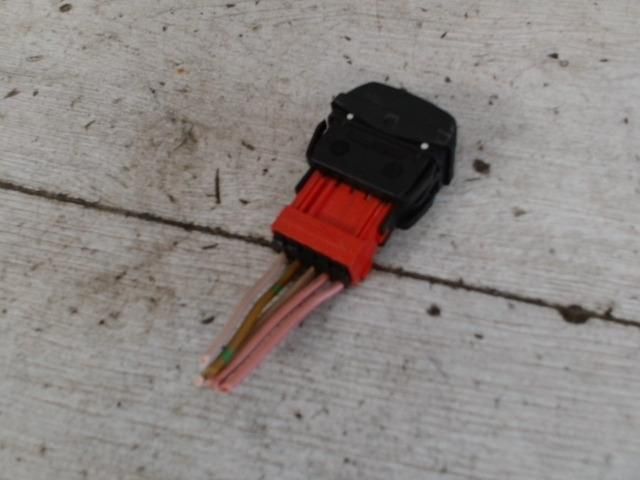 bontott CITROËN XSARA Ablakemelő Kapcsoló (Pozíciófüggetlen)