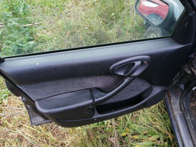 bontott CITROËN XSARA Bal első Ajtó (Részeivel)