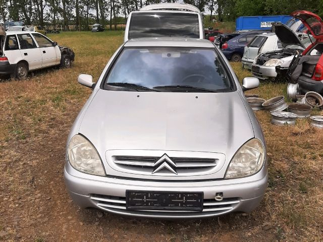 bontott CITROËN XSARA Bal első Ajtó (Üres lemez)