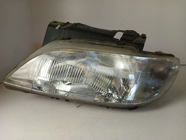 bontott CITROËN XSARA Bal Fényszóró