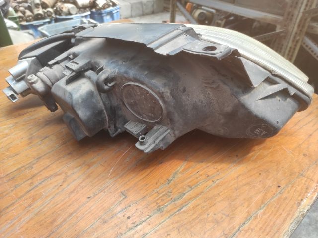 bontott CITROËN XSARA Bal Fényszóró