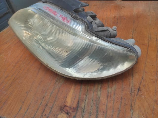 bontott CITROËN XSARA Bal Fényszóró