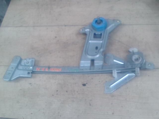 bontott CITROËN XSARA Bal hátsó Ablakemelő Szerkezet (Mechanikus)