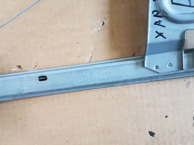 bontott CITROËN XSARA Bal hátsó Ablakemelő Szerkezet (Mechanikus)