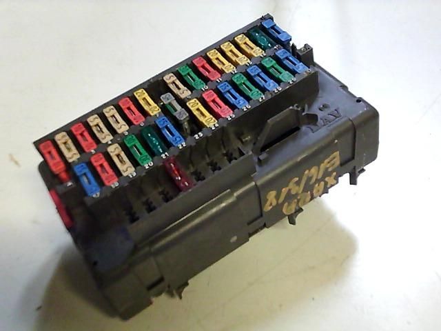 bontott CITROËN XSARA Biztosítéktábla Utastér