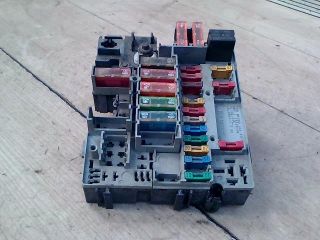 bontott CITROËN XSARA Biztosítéktábla Utastér