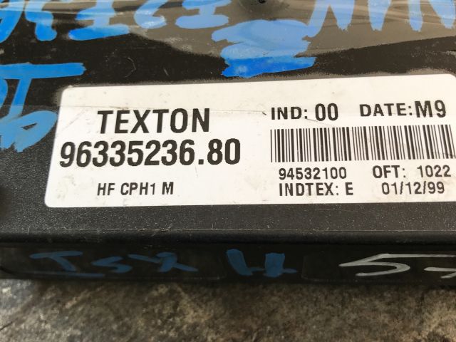 bontott CITROËN XSARA Biztosítéktábla Utastér