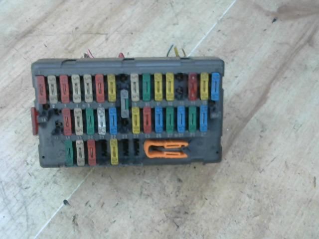 bontott CITROËN XSARA Biztosítéktábla Utastér