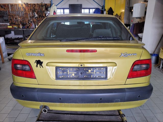 bontott CITROËN XSARA Csomagtartó Burkolat (Műanyag)