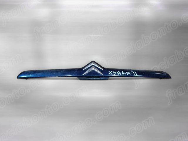 bontott CITROËN XSARA Csomagtérajtó Díszléc