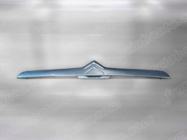 bontott CITROËN XSARA Csomagtérajtó Díszléc