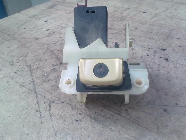 bontott CITROËN XSARA Csomagtérajtó Kilincs