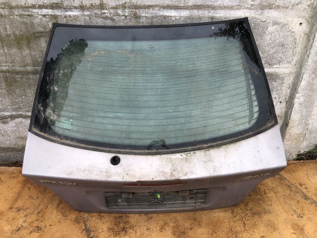 bontott CITROËN XSARA Csomagtérajtó (Részeivel)