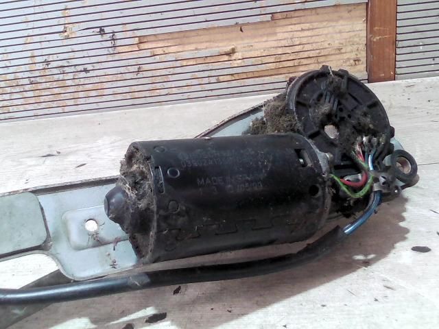 bontott CITROËN XSARA Első Ablaktörlő Szerkezet Motorral