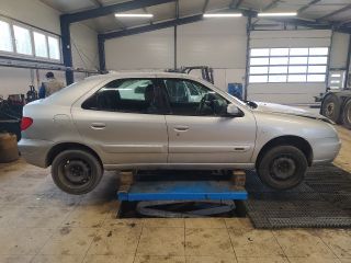 bontott CITROËN XSARA Első Ablaktörlő Szerkezet Motorral