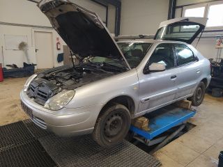 bontott CITROËN XSARA Első Lökhárító Merevítő (Fém)