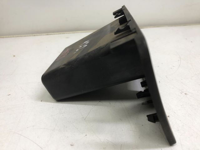 bontott CITROËN XSARA Első Tároló Rekesz