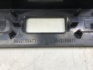 bontott CITROËN XSARA Első Tároló Rekesz