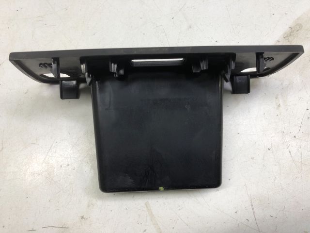 bontott CITROËN XSARA Első Tároló Rekesz