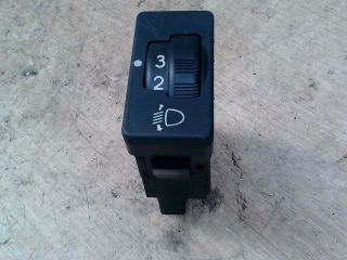 bontott CITROËN XSARA Fényszórómagasság Állító Kapcsoló