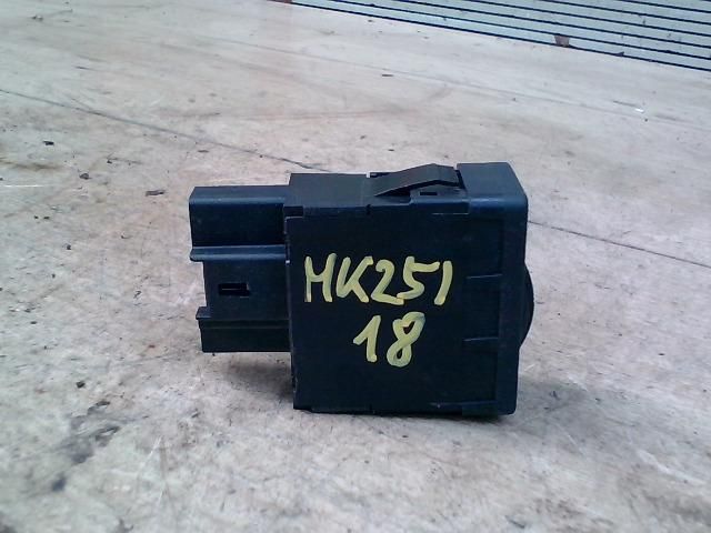 bontott CITROËN XSARA Fényszórómagasság Állító Kapcsoló