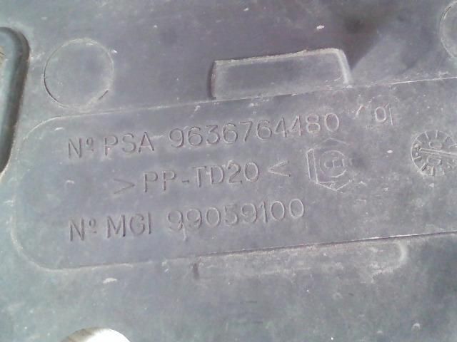 bontott CITROËN XSARA Homlokfal Burkolat