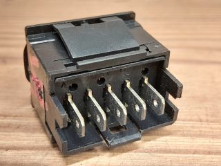 bontott CITROËN XSARA Jobb első Ablakemelő Kapcsoló